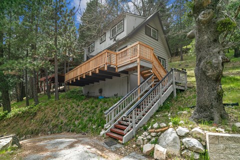 332 Fairway Dr. 3 Beds Apartment for Rent