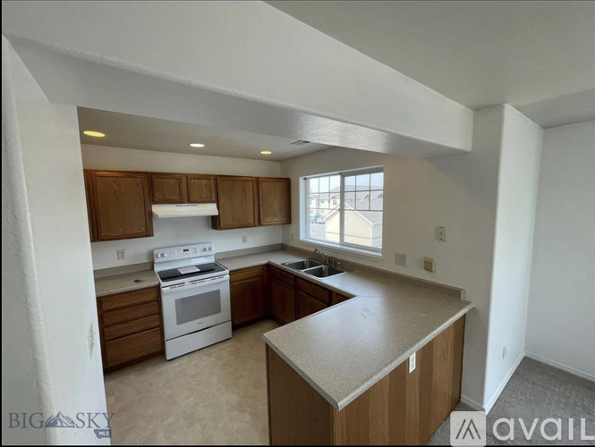763 Forest Glen Drive 3 Beds Condo for Rent - Photo gallery 1