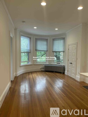 379 Commonwealth Ave 1 Apartment for Rent - Photo gallery 1