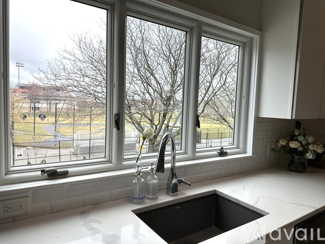 133 Webster Avenue, Unit #2 3 Beds Single Family Home for Rent - Photo gallery 3