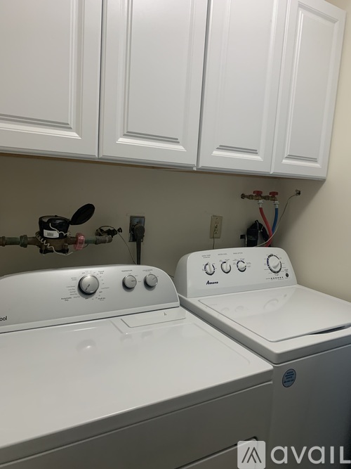 48 Muirfield Drive 2 Beds Condo for Rent - Photo gallery 3