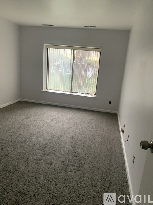 48 Muirfield Drive 2 Beds Condo for Rent - Photo gallery 5