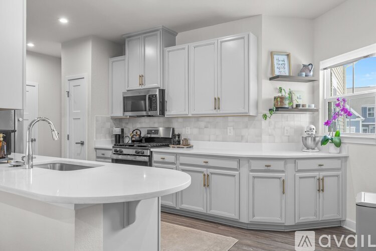 245 Riley Way 3 Beds Townhouse for Rent - Photo gallery 3
