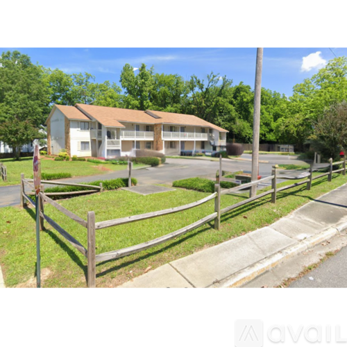116 S Spruce St 2 Beds Apartment for Rent - Photo gallery 1