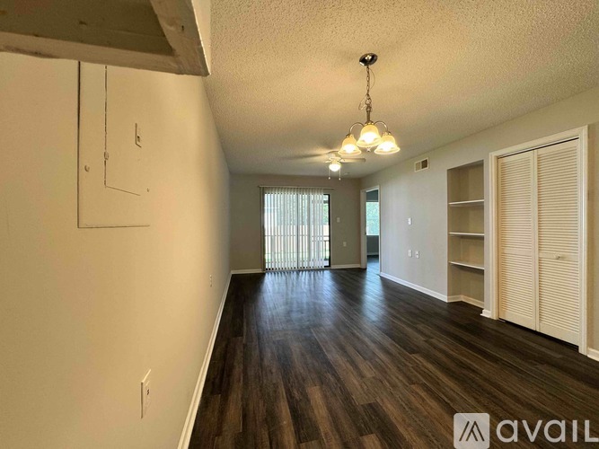 116 S Spruce St 2 Beds Apartment for Rent - Photo gallery 4