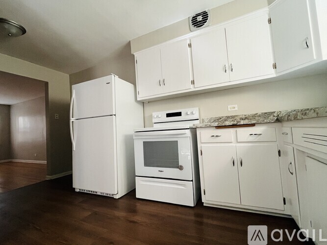 11414 South Western Avenue 2 Beds Apartment for Rent - Photo gallery 2
