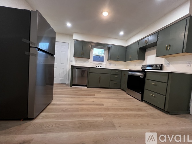 724 South Elm Street 1 Apartment for Rent - Photo gallery 5