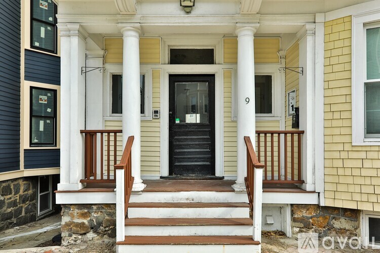 9 Bellflower St 3 Beds Apartment for Rent - Photo gallery 1