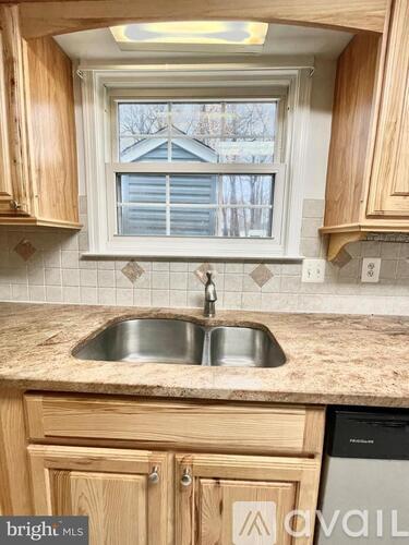 14759 Basingstoke Loop 2 Beds Townhouse for Rent - Photo gallery 5