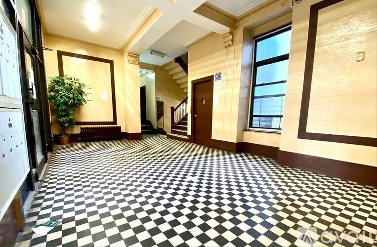 30 Magaw Pl 2 Beds Apartment for Rent - Photo gallery 4