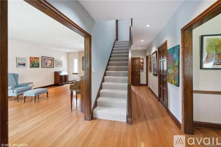 60 Mount Joy Avenue 3 Beds Single Family Home for Rent - Photo gallery 4