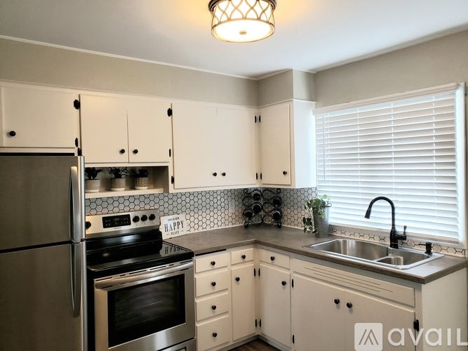1924 5th St NW 4 Beds Apartment for Rent - Photo gallery 1