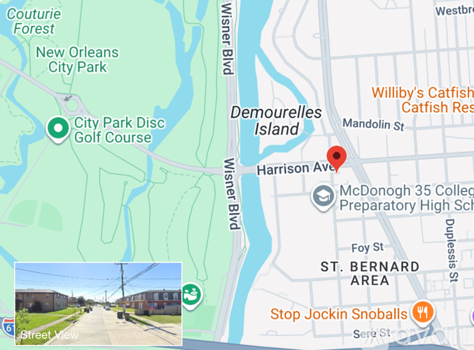 A map of a city with a green street view picture in the lower left corner.
