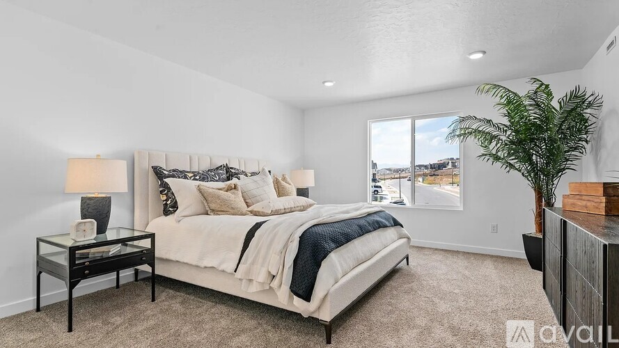 343 Glencoe Drive 3 Beds Single Family Home for Rent - Photo gallery 4