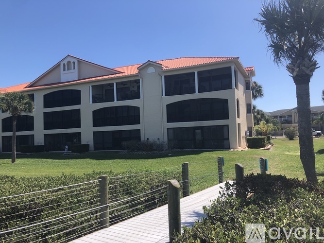 462 Bouchelle Drive 2 Beds Condo for Rent - Photo gallery 2