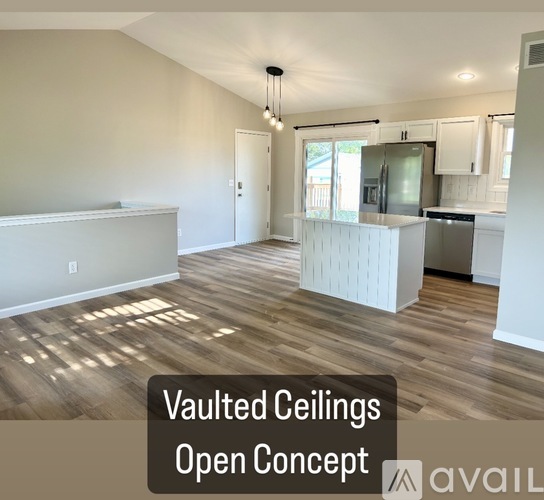 108 N HEATHER LN 3 Beds Single Family Home for Rent - Photo gallery 3