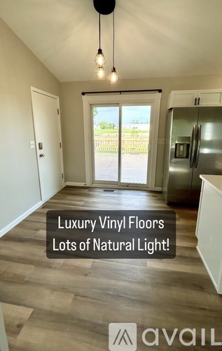 108 N HEATHER LN 3 Beds Single Family Home for Rent - Photo gallery 5