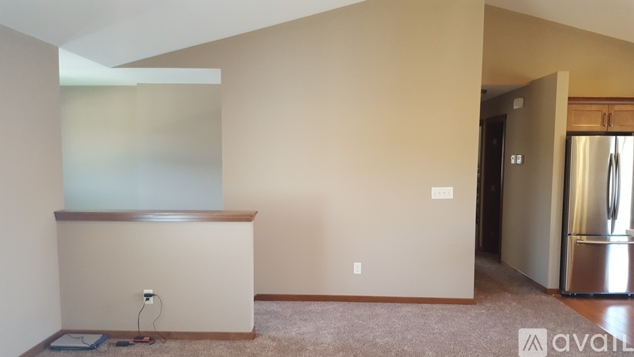 3920 Stone Point Dr NE 4 Beds Single Family Home for Rent - Photo gallery 3