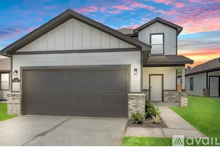 16866 Pandora Way 4 Beds Single Family Home for Rent - Photo gallery 1