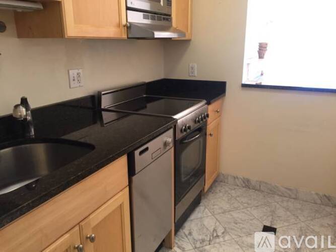 185 Beacon St 1 Apartment for Rent - Photo gallery 5