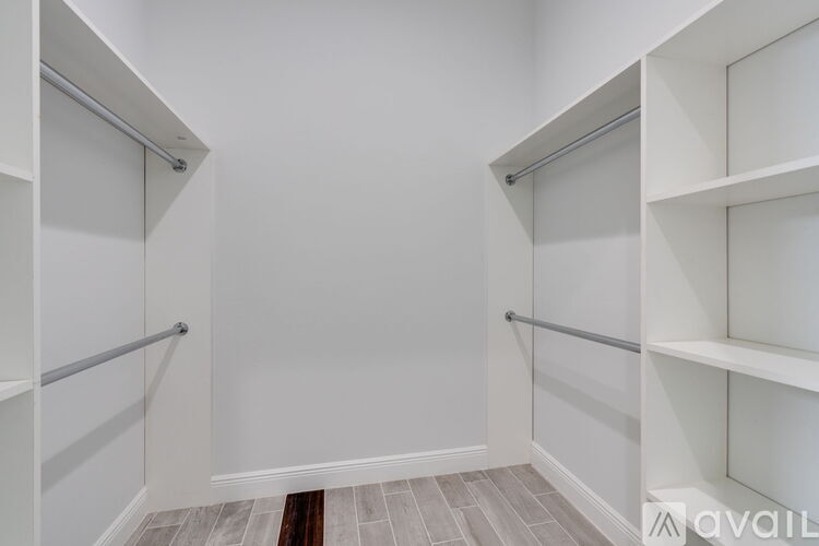 2101 NW 8th Terrace 3 Beds Single Family Home for Rent - Photo gallery 5
