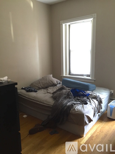 63 Berkeley St 3 Beds Apartment for Rent - Photo gallery 3