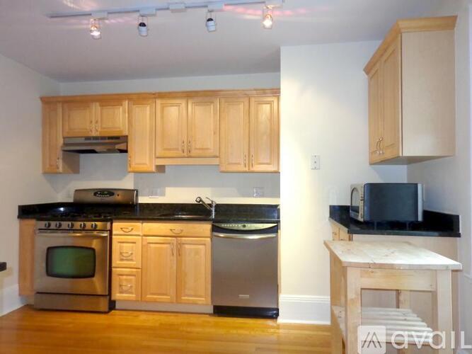 304 Allston St 2 Beds Condo for Rent - Photo gallery 3