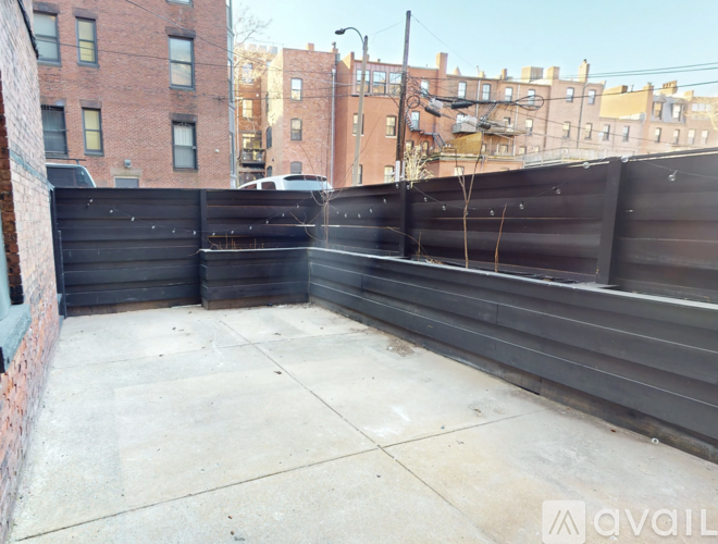 499 Beacon St Studio Apartment for Rent - Photo gallery 2