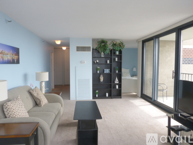 3660 North Lake Shore Drive 1 Condo for Rent - Photo gallery 4