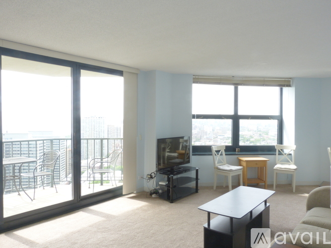 3660 North Lake Shore Drive 1 Condo for Rent - Photo gallery 5