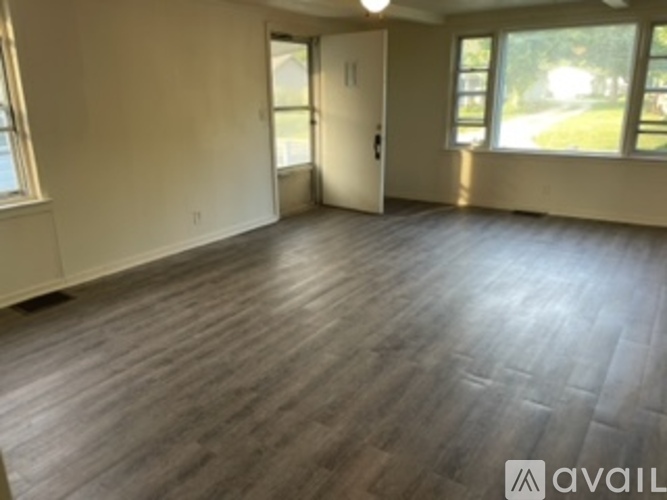 103 N Vine St 2 Beds Single Family Home for Rent - Photo gallery 5