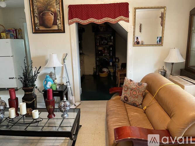 31 John St 3 Beds Apartment for Rent - Photo gallery 5