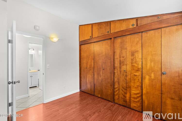 400 East Cherry Avenue 3 Beds Single Family Home for Rent - Photo gallery 4