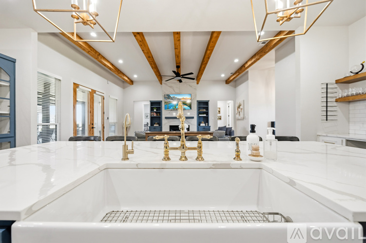 251 Willow Moon Ranch Road 5 Beds Single Family Home for Rent - Photo gallery 5