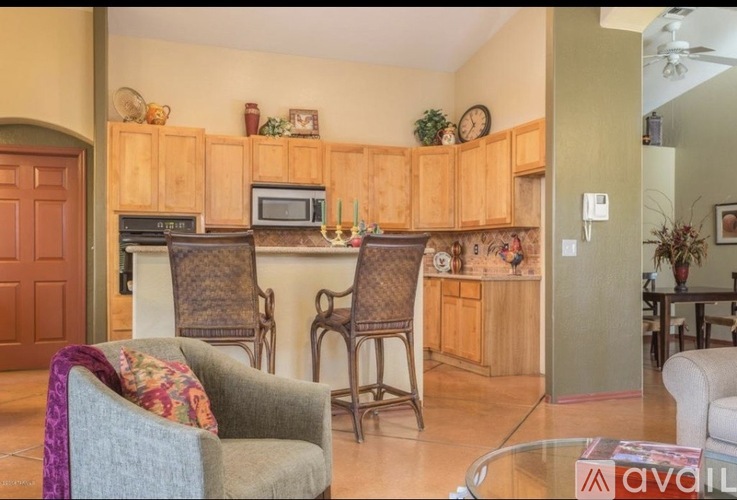 1448 East Lester Street 5 Beds Single Family Home for Rent - Photo gallery 2
