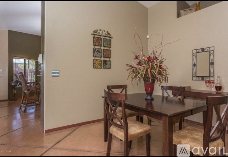 1448 East Lester Street 5 Beds Single Family Home for Rent - Photo gallery 4