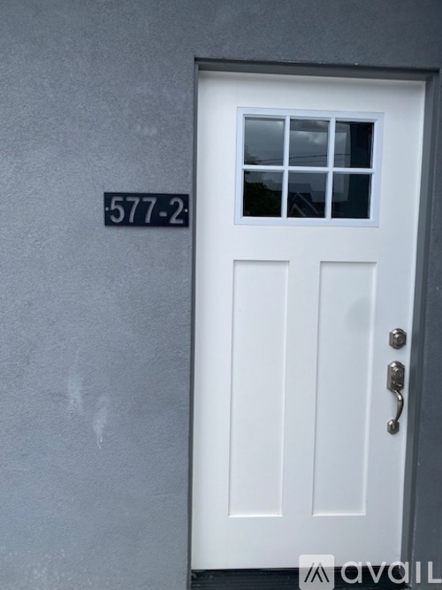 577 North 22nd Street, Unit 2 1 Single Family Home for Rent - Photo gallery 2