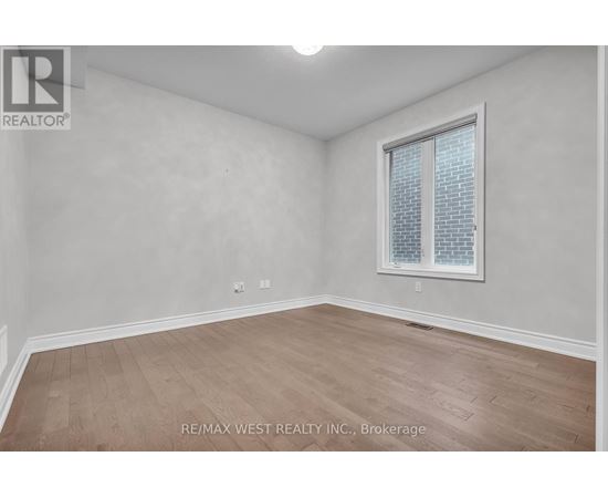 65 PORT ROYAL AVENUE 4 Beds House for Rent - Photo gallery 4