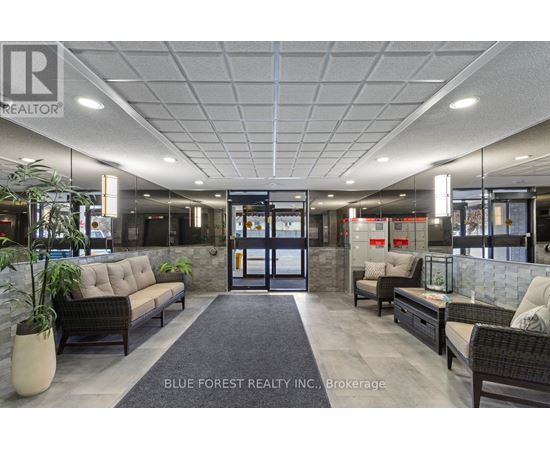 608 - 1600 ADELAIDE STREET N 1 Apartment, Condo, Home for Rent - Photo gallery 5