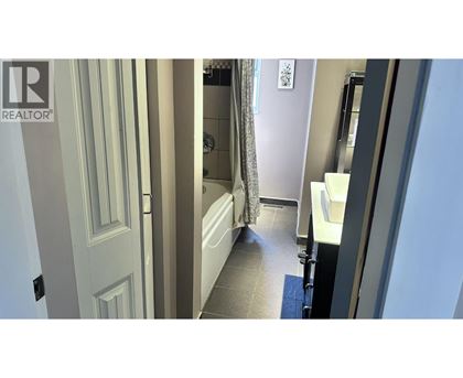 4050 MT SEYMOURE PARKWAY 3 Beds House for Rent - Photo gallery 2