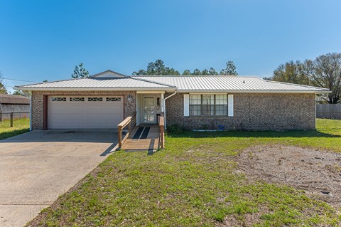 852 Twin Lakes Dr. 3 Beds Apartment for Rent
