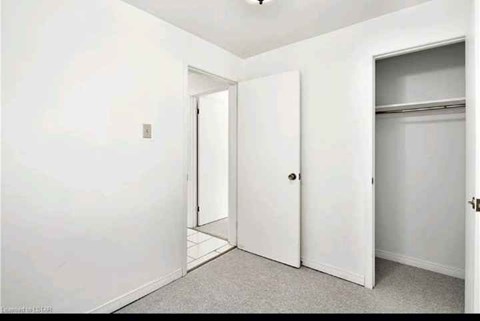 1564 Nairn Ave 3 Beds Apartment for Rent