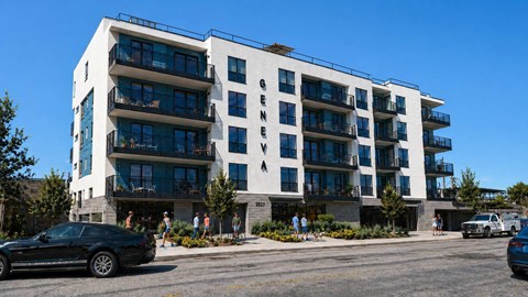 3527 Hughes Avenue 2 Beds Apartment for Rent