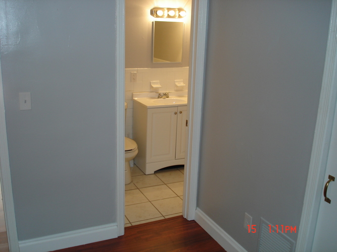 526 SW 4th Ave 1 Apartment for Rent - Photo gallery 4