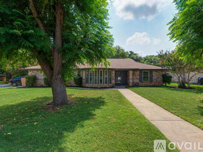 7716 Perkins Drive 3 Beds Single Family Home for Rent - Photo gallery 2