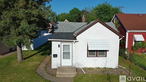 447 5Th Avenue South 3 Beds Apartment for Rent