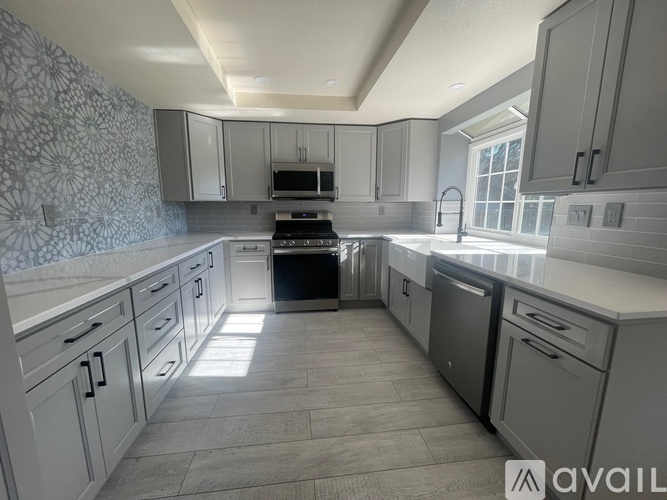 2254 Lake Crest Court 3 Beds Single Family Home for Rent - Photo gallery 5