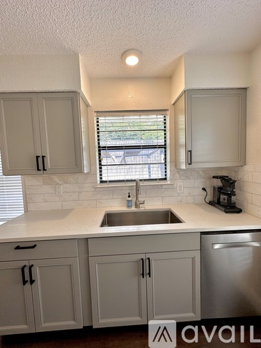 9748 Windy Ridge Road 2 Beds Single Family Home for Rent - Photo gallery 2