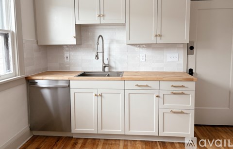 2132 Waterbury Road 2 Beds Apartment for Rent