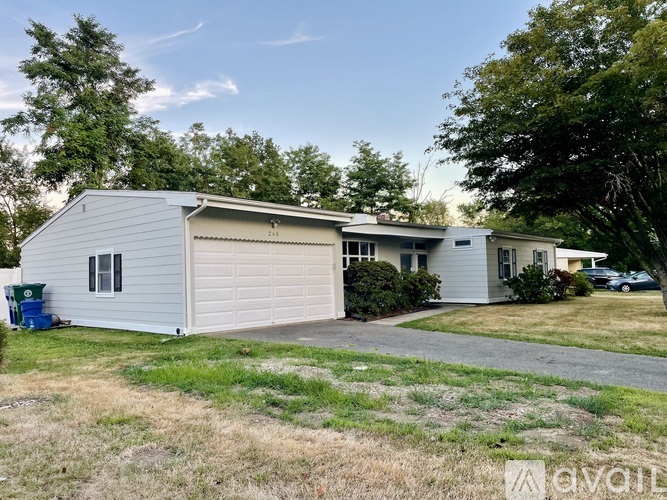 265 Marina Drive 3 Beds Single Family Home for Rent - Photo gallery 1